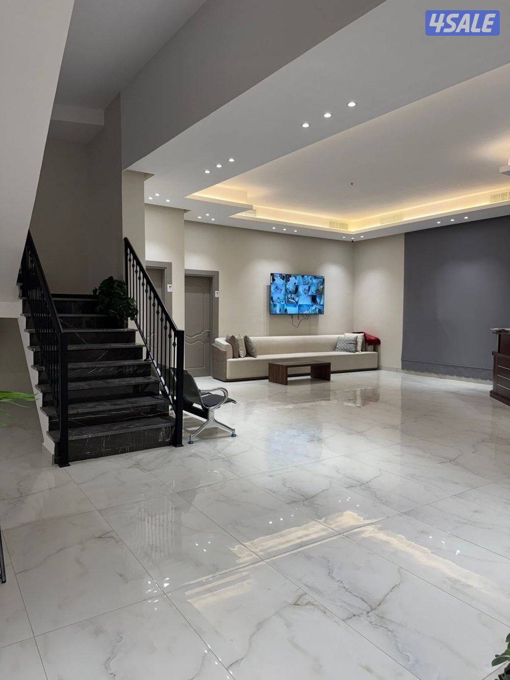 للإيجار قسيمة في المطلاع دورين وسرداب لحضانة3