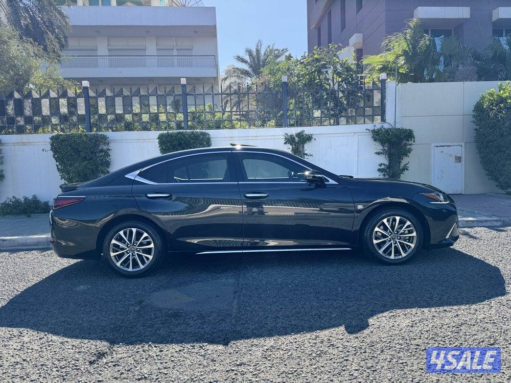 لكزس ES350 موديل 2024 تحت الكفالة وكالة الساير6