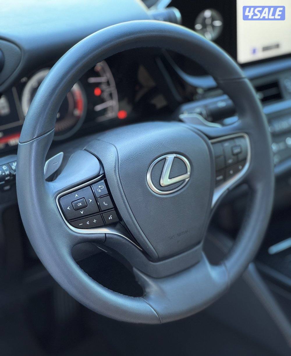 لكزس ES350 موديل 2024 تحت الكفالة وكالة الساير11