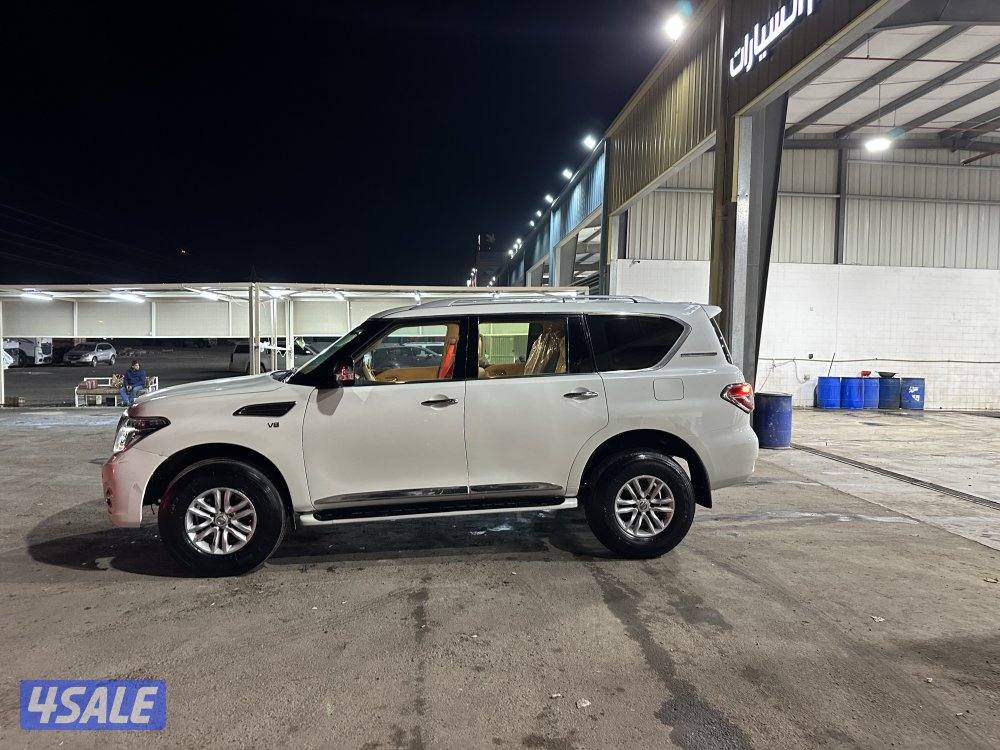 باترول 2014 قير عادي5