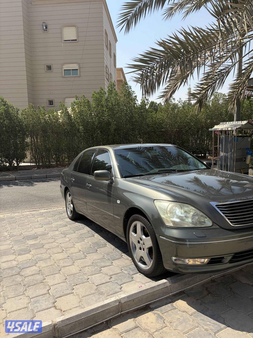 للبيع لكزس 2005 ls وارد الساير1