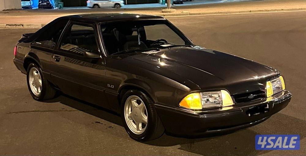 موستنغ LX 92 هاتشباك وارد المجموعه  فتحه قير عادي2