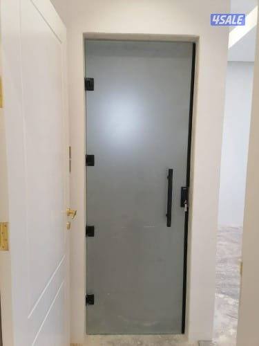 فني زجاج سكريت واجهات شاور بكس مرايات كافة اعمال الزجاج السكريت2