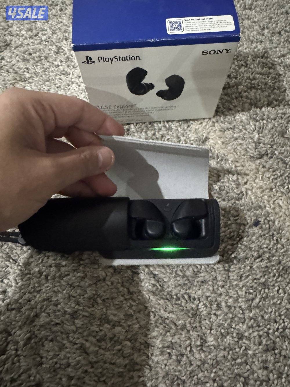 شاشة بلايتيشن ٥ و سماعة بلايستيشن ٥10