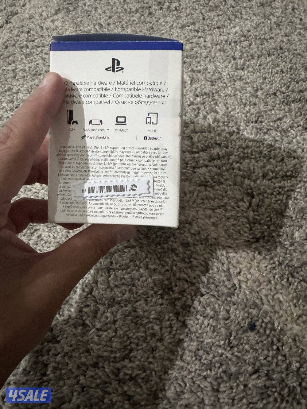 شاشة بلايتيشن ٥ و سماعة بلايستيشن ٥12