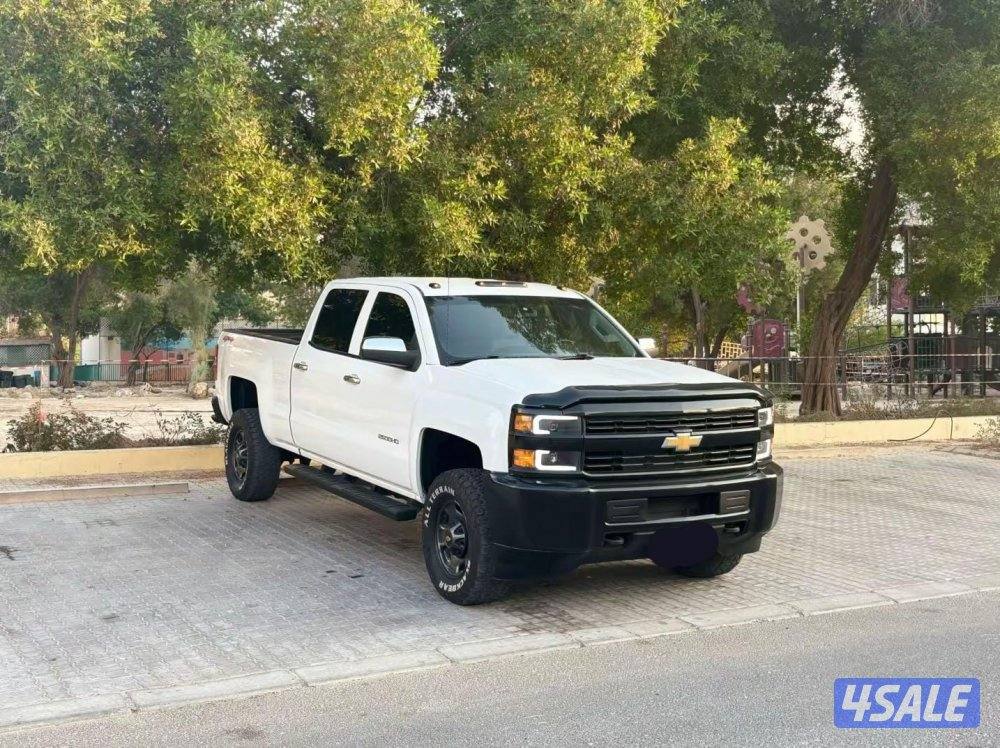 وانيت سلفرادو HD 20161