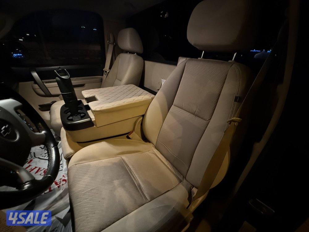 للبيع وانيت سلفرادو موديل ٢٠١١ ماشي ٣٣٤ الف شرط الفحص6