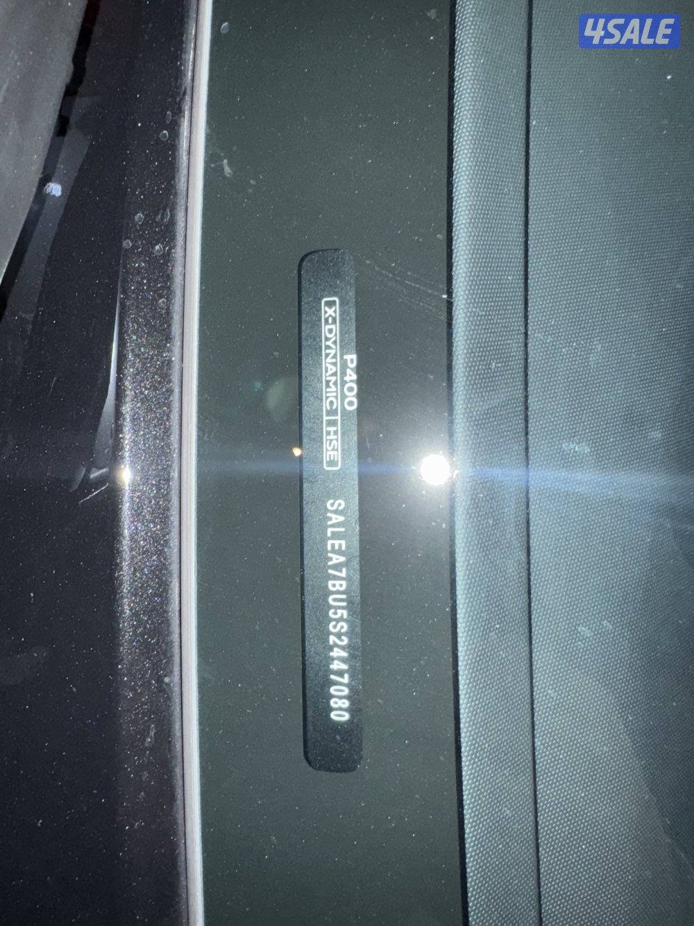 ديفندر  شبه اصفار طالع من الوكاله قبل ٥ اشهر ماشي ٦ الاف 110 x دينمك5