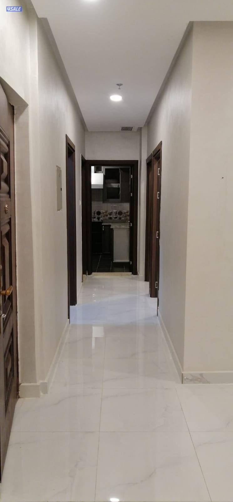 صباح السالم قطعة 3  شارع 306 عمارة 263