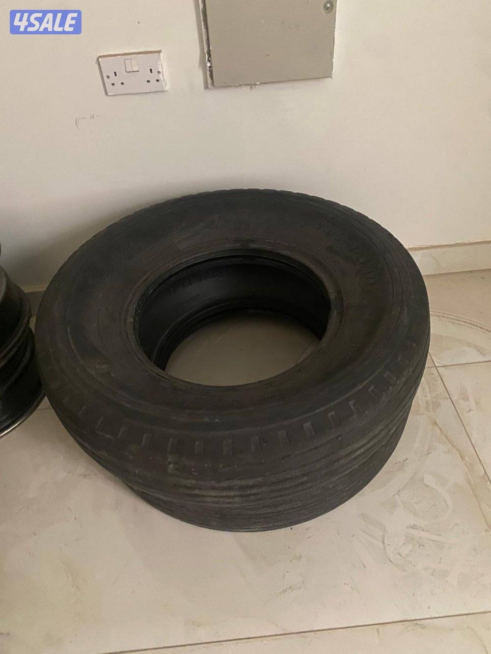 للبيع بوالين ٢ ١٦ و٢ ١٧0