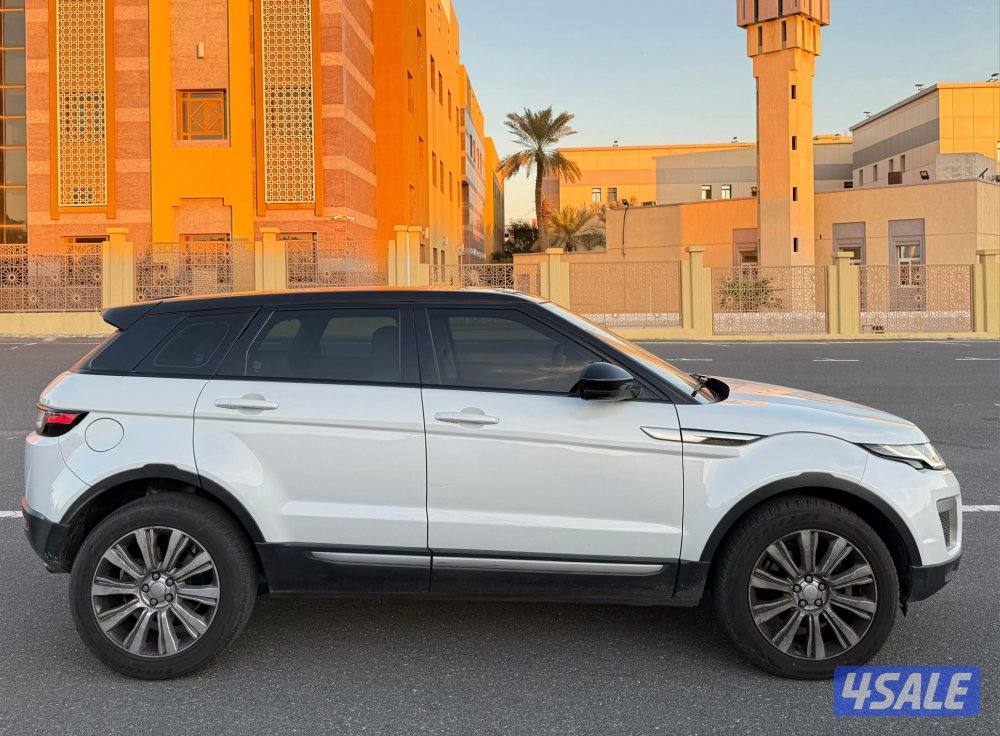 قمة بالنظافة جيب لاندروفر ايفوك 2017 كامل المواصفات 4 سلندر شرط الفحص5