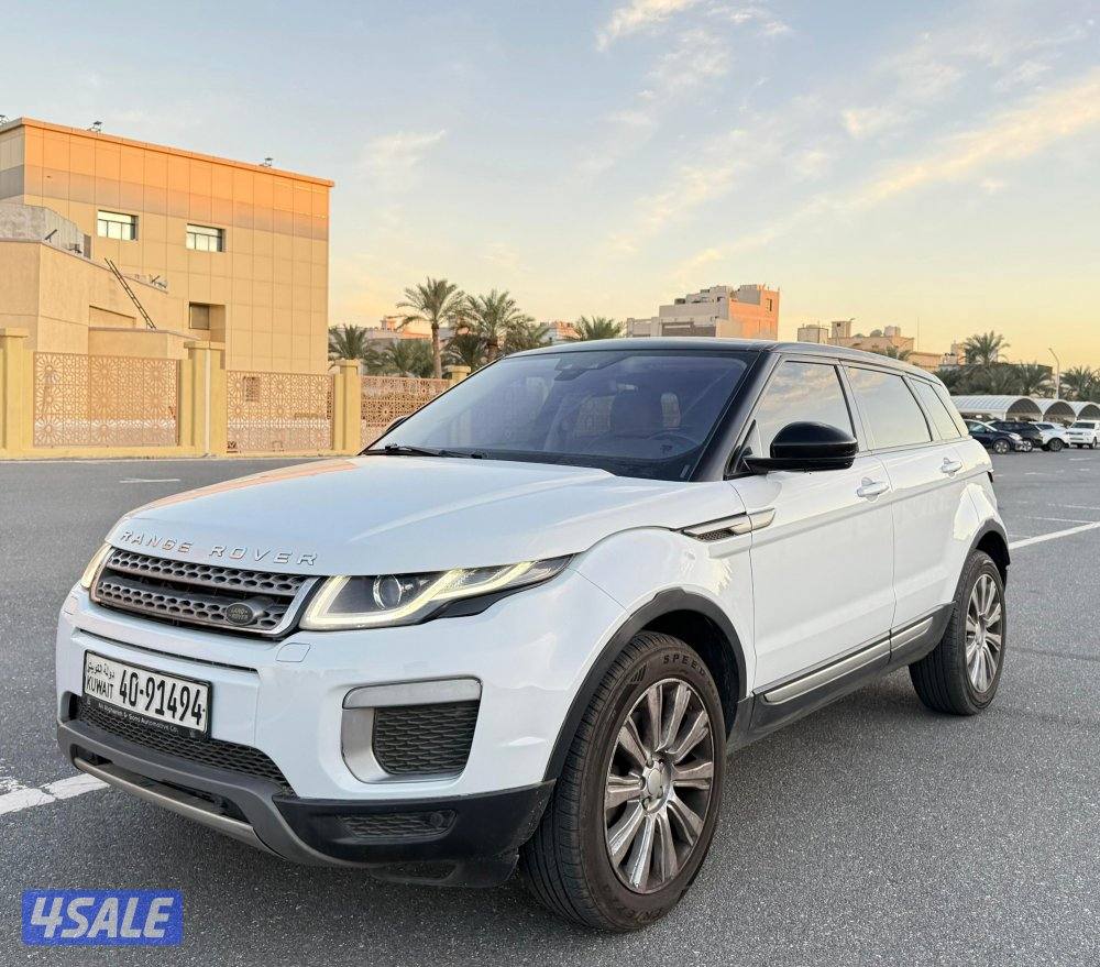 قمة بالنظافة جيب لاندروفر ايفوك 2017 كامل المواصفات 4 سلندر شرط الفحص8