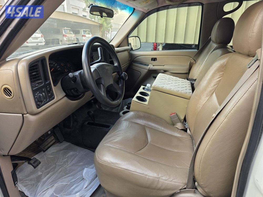 للبيع وانيت سيرا 2500hd3