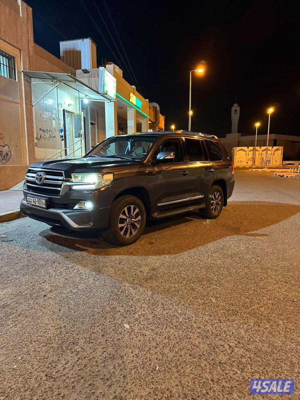 للبيع لاندكروزر 20180