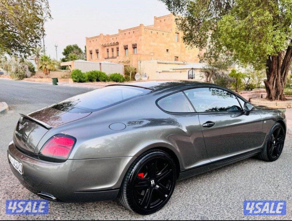 بنتلي كونتنينتال جي تي 2008 بحالة ممتازة1