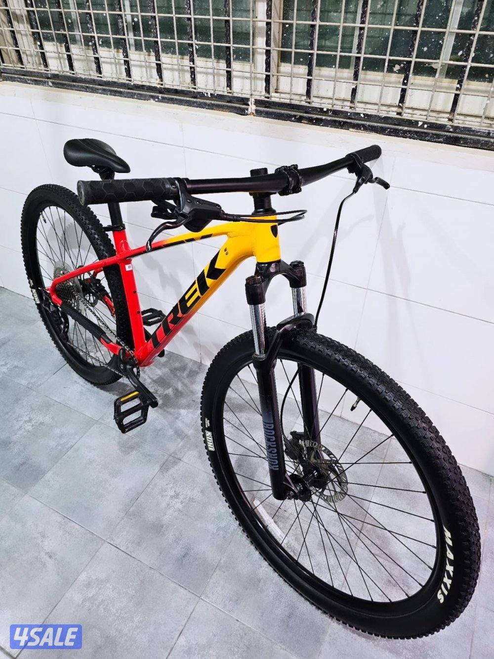 Trek Marlin 7 Deore 10speed Rockshox Judy Extreme Sports Bike Cycle14