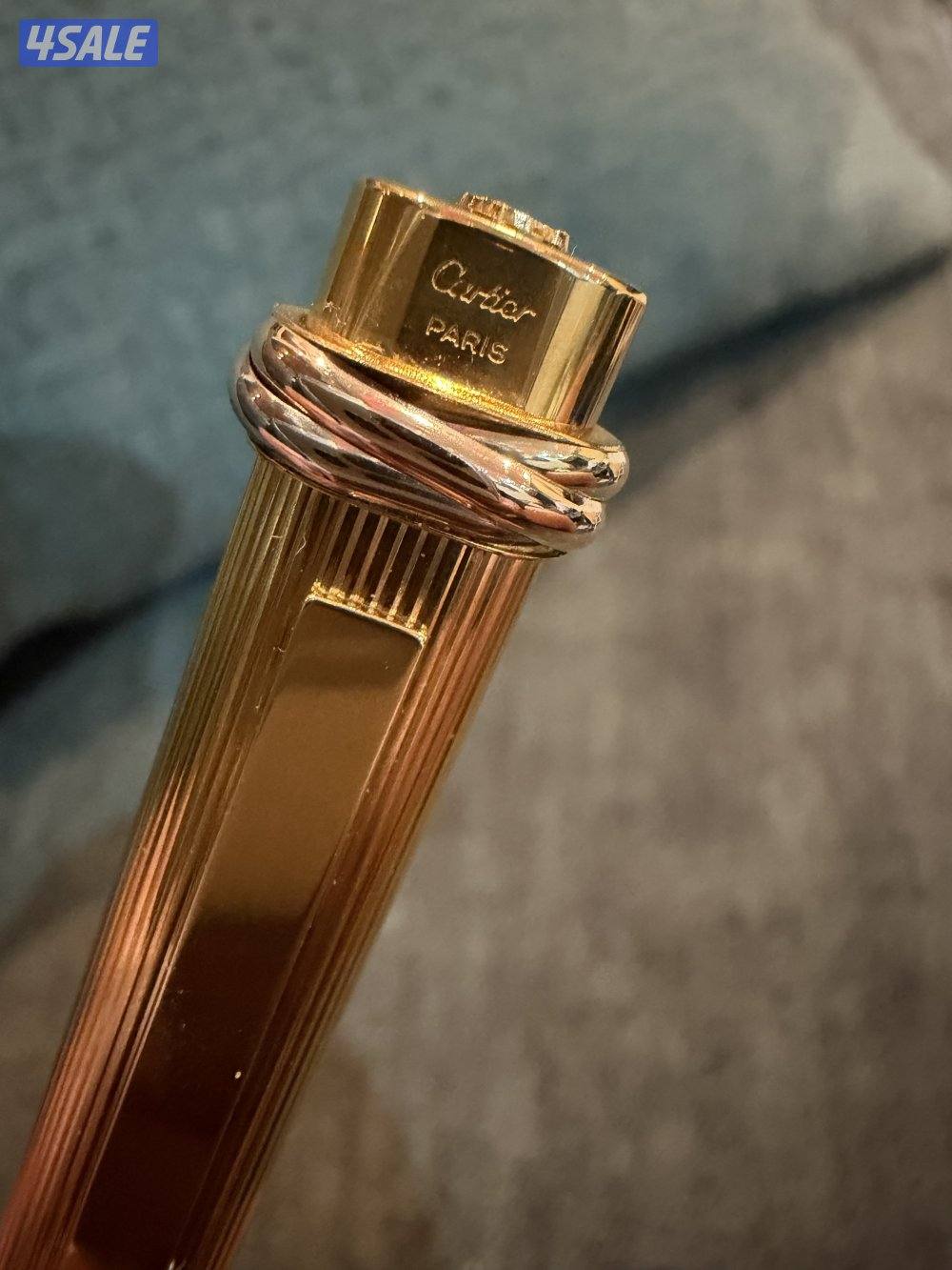 قلم كارتير فاندوم لون ذهبي حالته ممتازه ريشه6