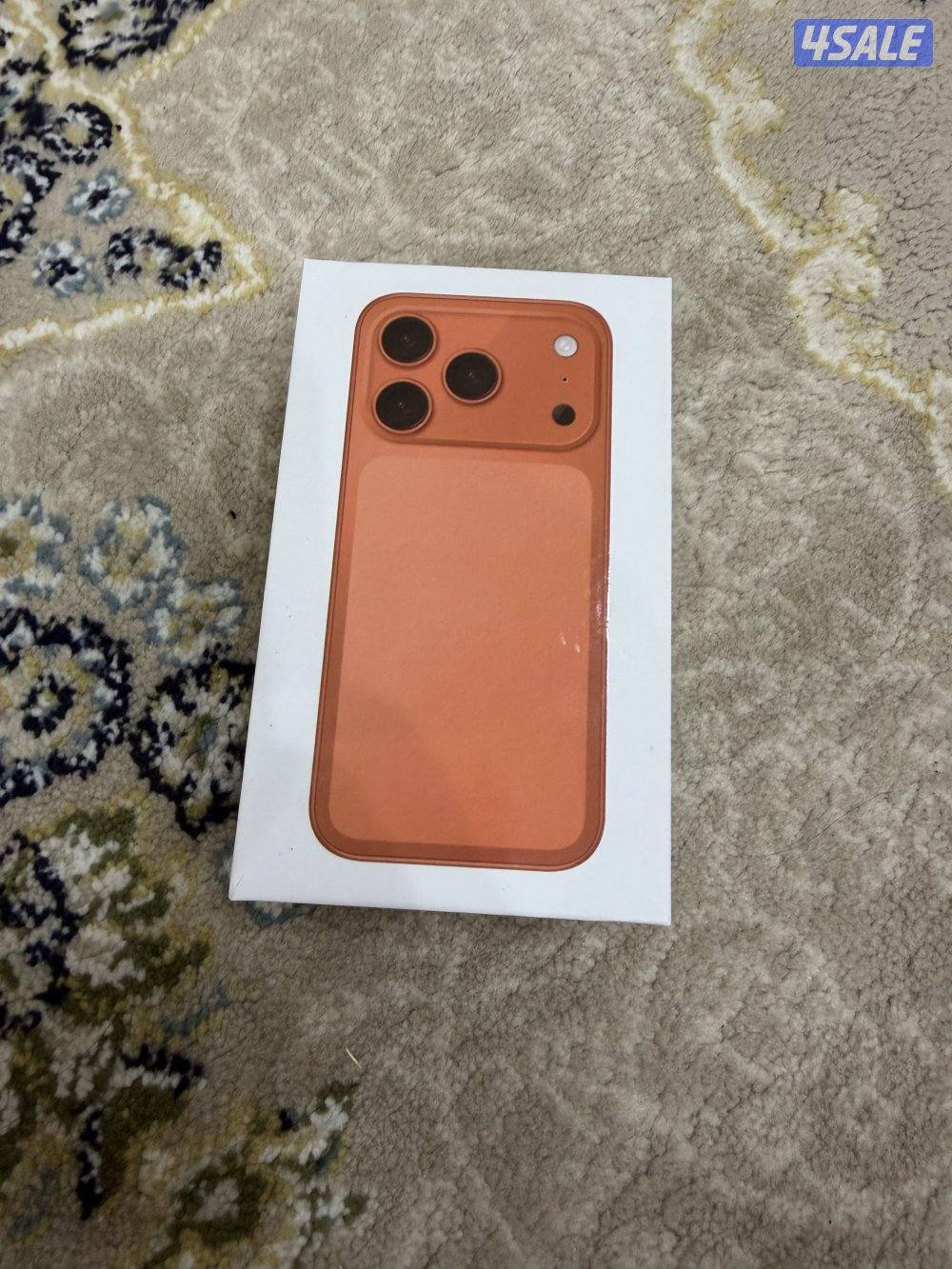 للبيع ايفون ١٧3