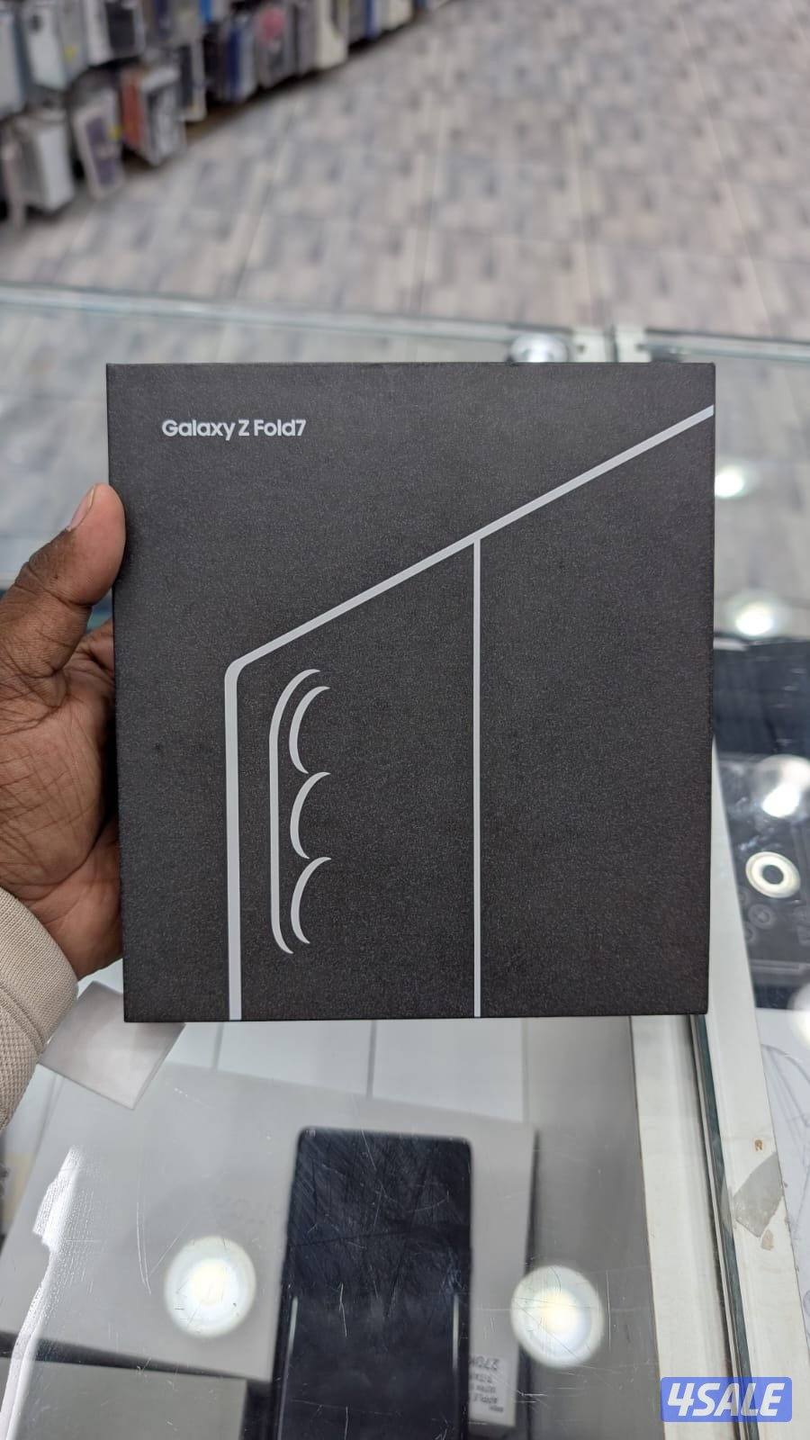 Samsung fold 7 512 gb used blue5