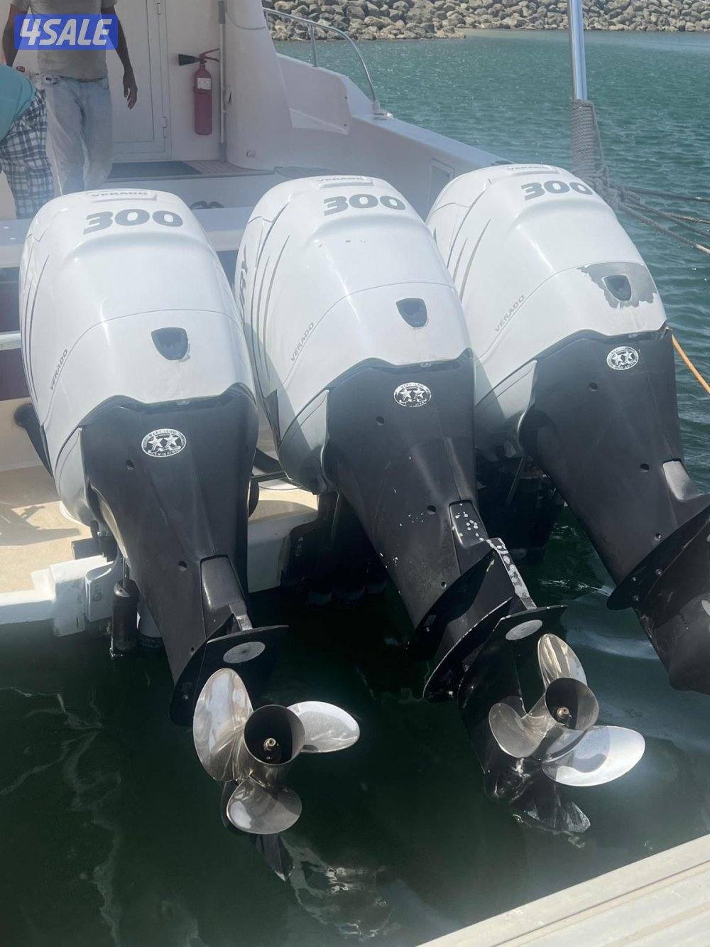 للبيع ٣ مكاين ميركوري حجم ٣٠٠ فيرادو.0