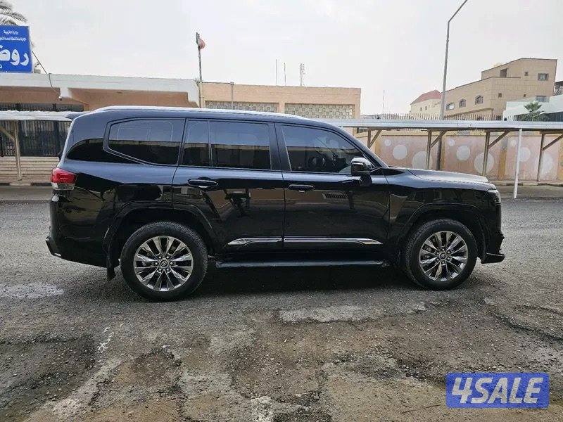 Land Cruiser GXR Aero S 20233