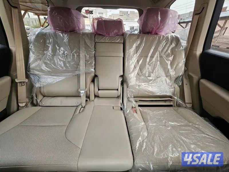 Land Cruiser GXR Aero S 202312