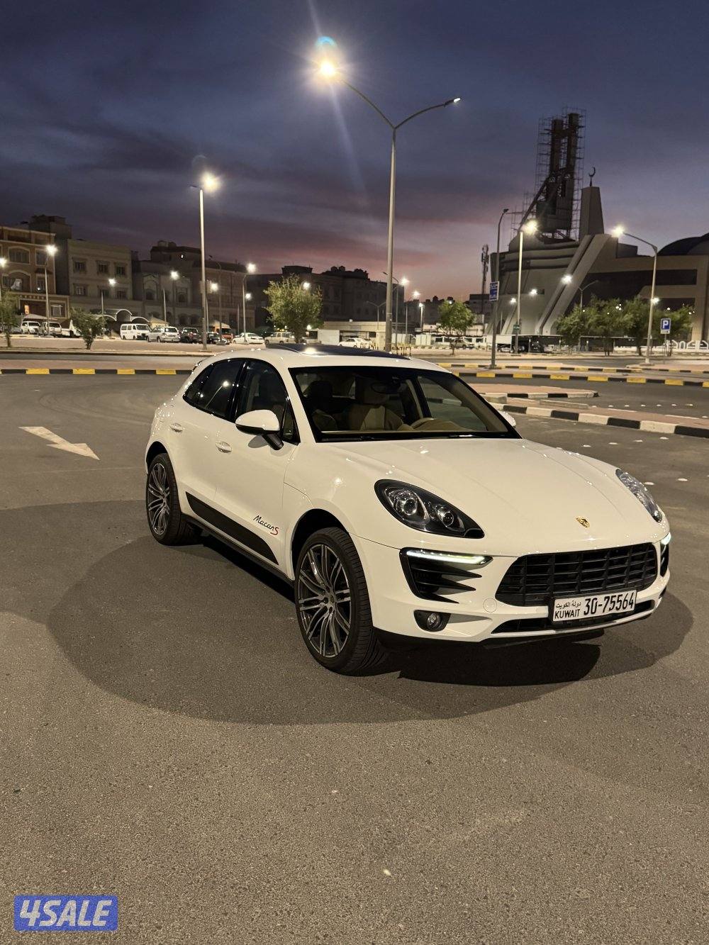 للبيع بورش ماكان S الفل شرط الفحص بالكامل0