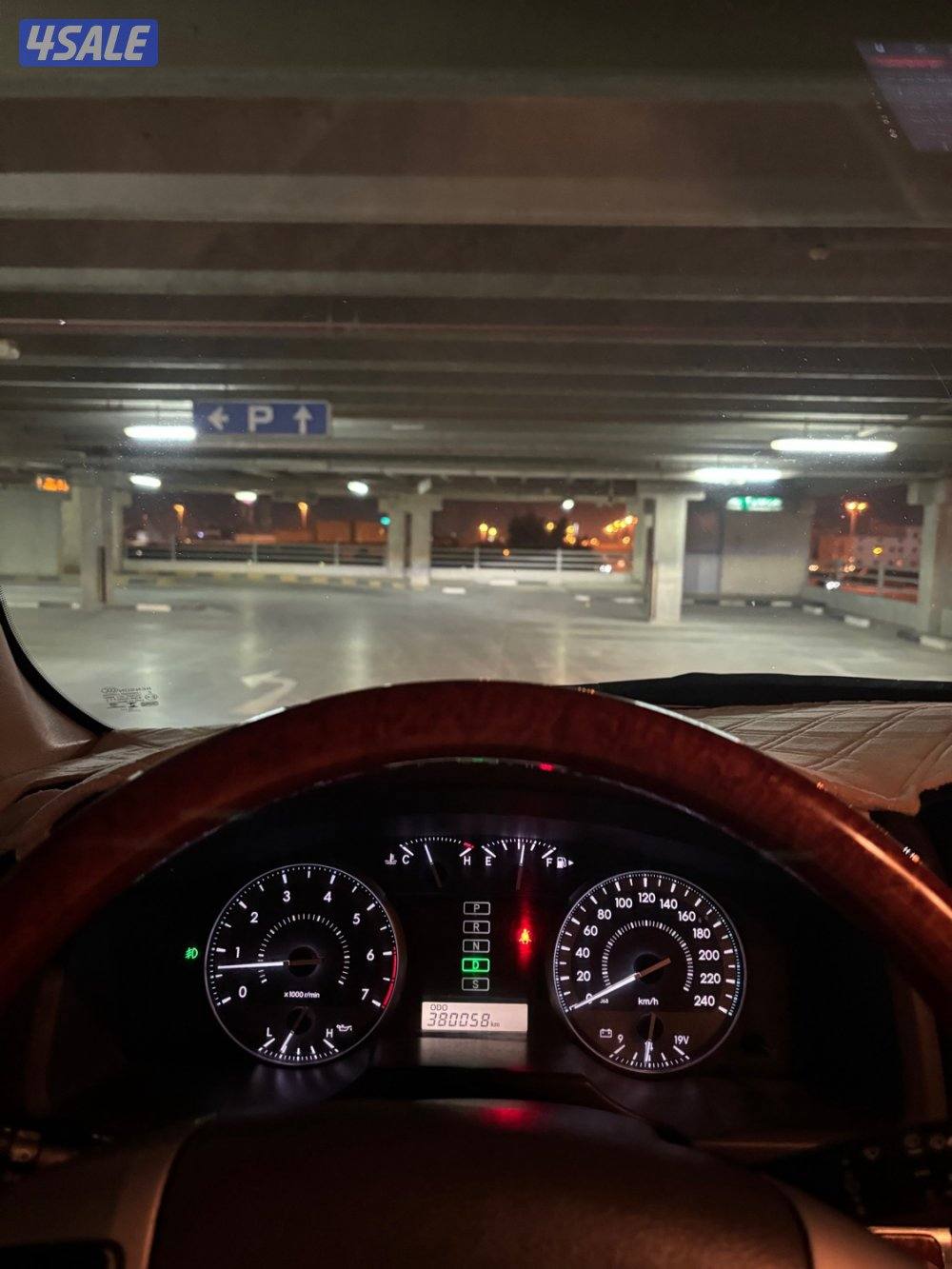 لاند كروزر الساير4