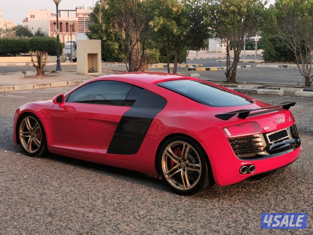 اودي.R8 V82