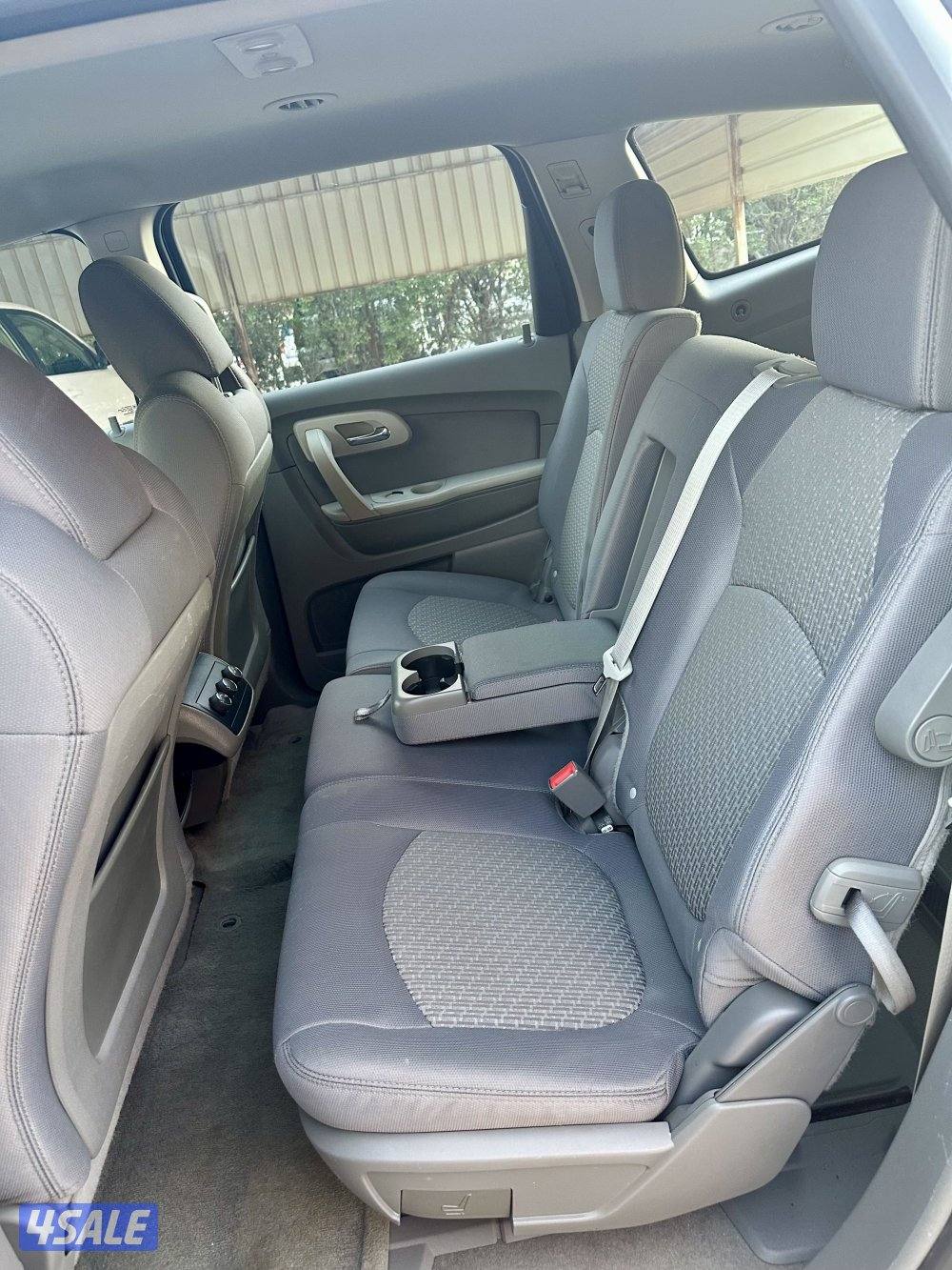 بيع سريع جيب ترافيس مالك اول نظيفة وبحالة ممتازة موديل 20137