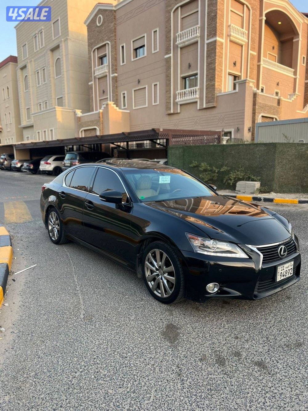 لكزس GS250 العداد قليييل 140 الف2