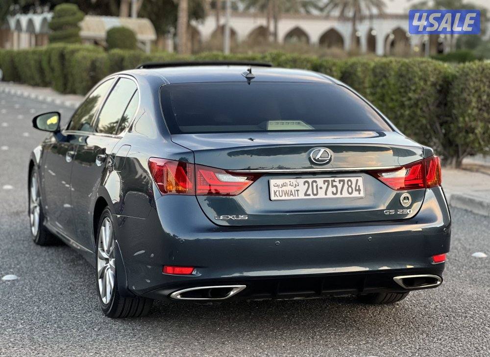 لكزس GS 250 موديل 2013 وارد الساير بحاله الوكاله2