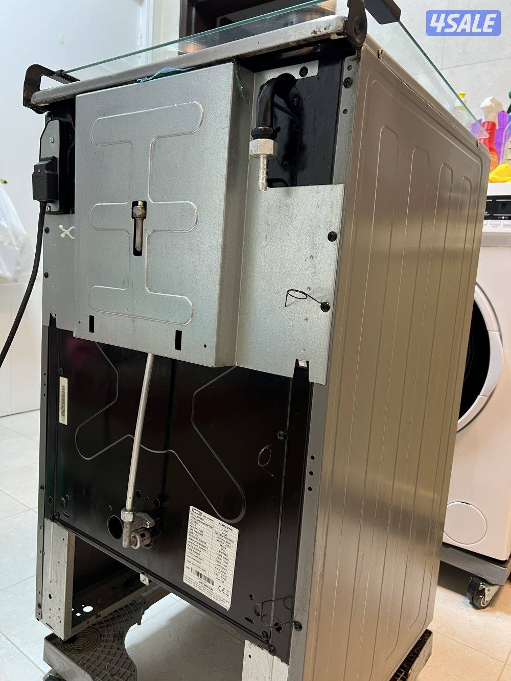 للبيع فرن إيجنس إيطالي 4 عيون بحالة ممتازة 50*503