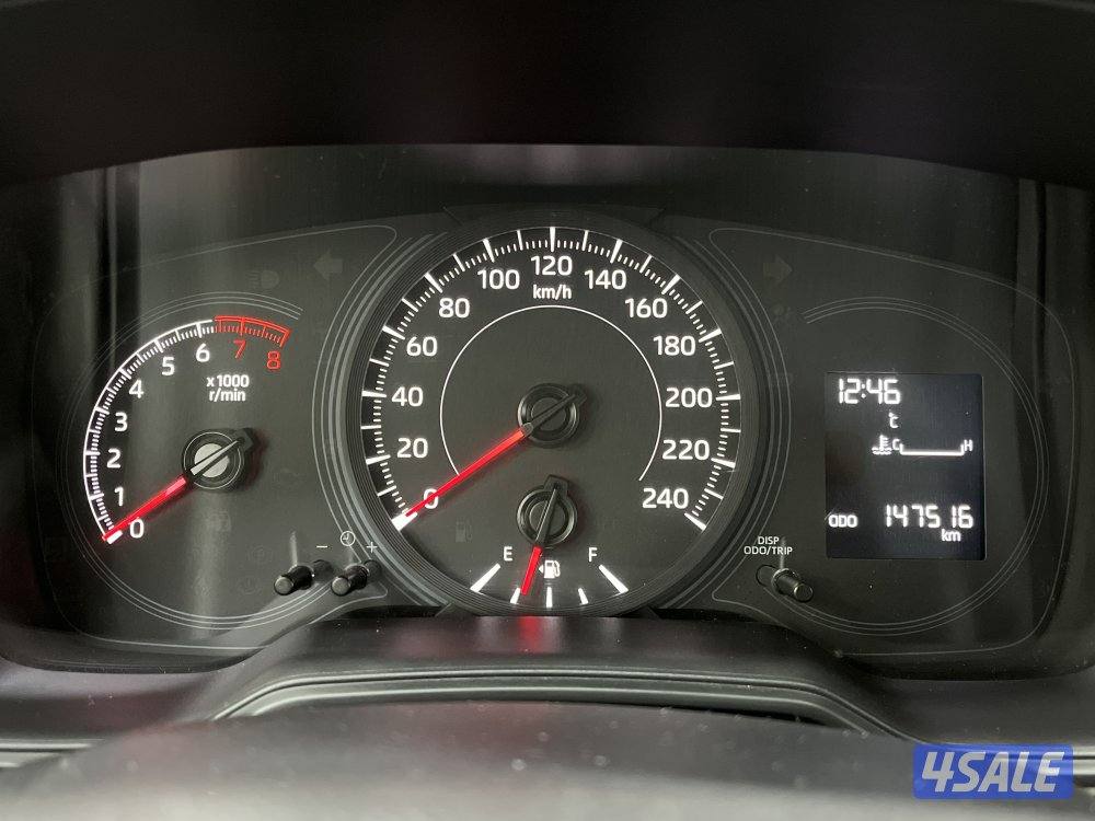 TOYOTA COROLLA 1.6L XLI STD OPTION6