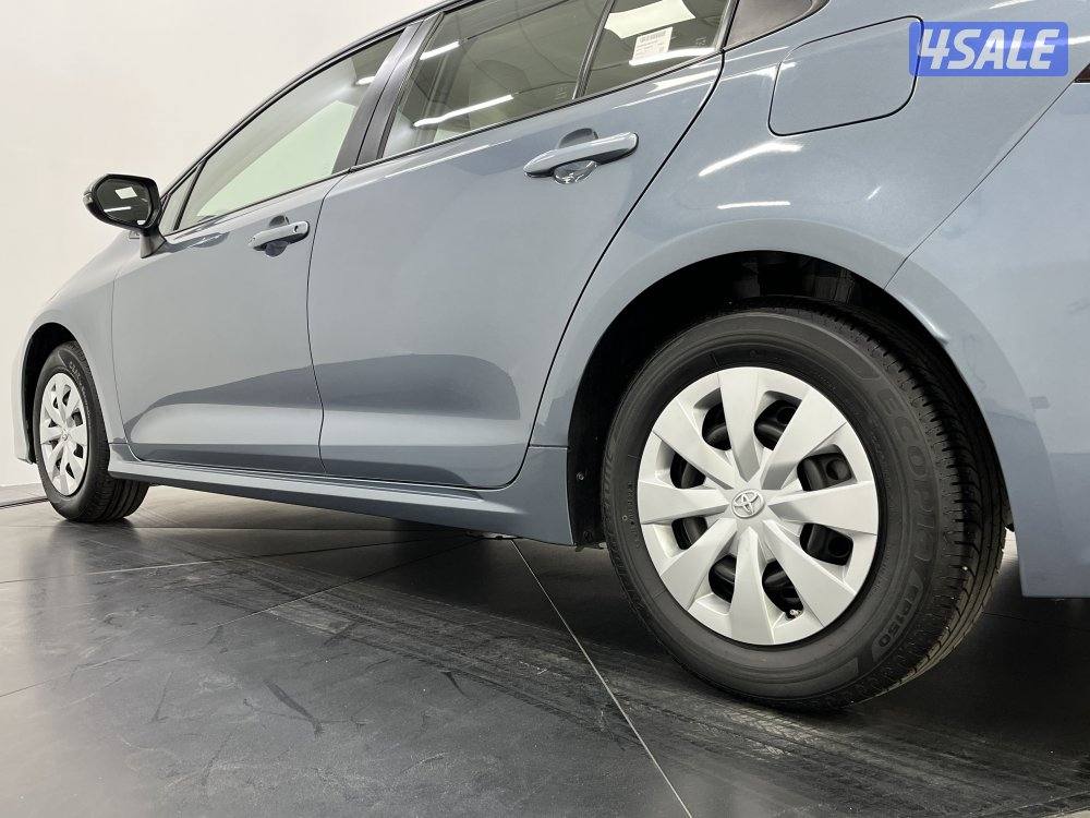 TOYOTA COROLLA 1.6L XLI STD OPTION9