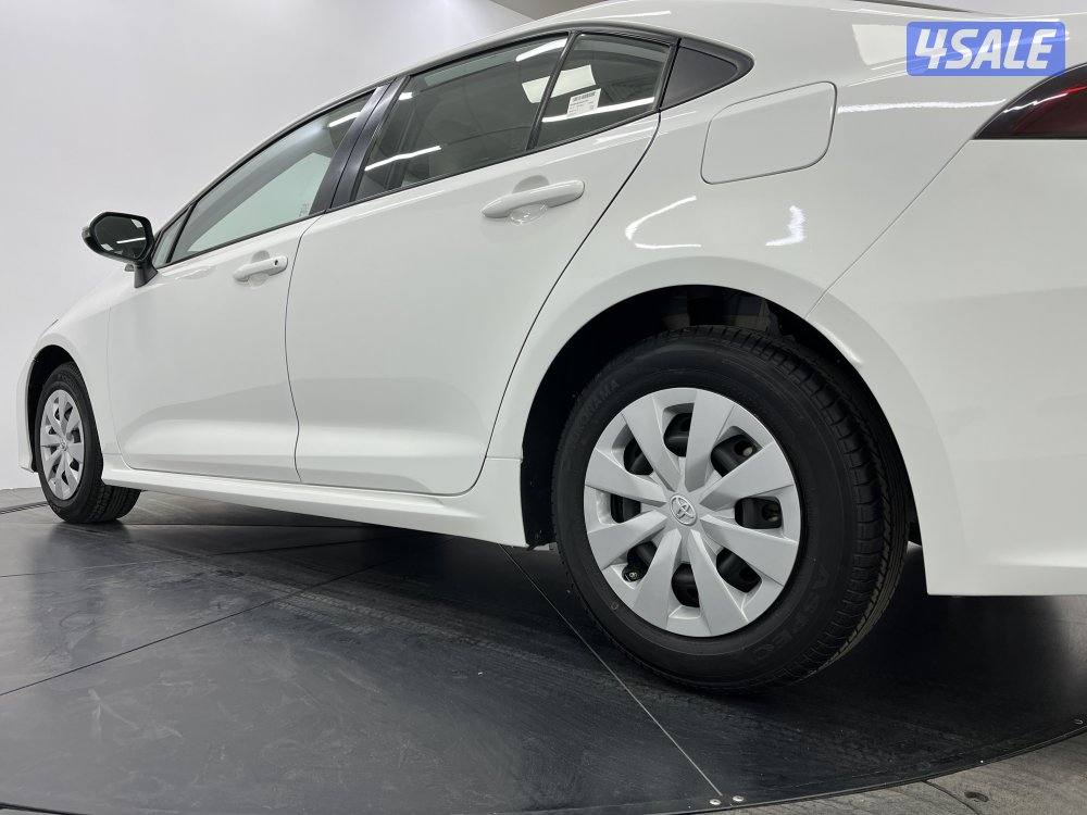 TOYOTA COROLLA 1.6L XLI STD OPTION9
