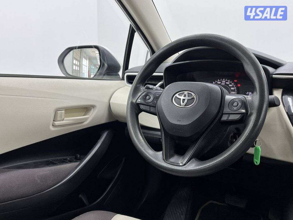 TOYOTA COROLLA 1.6L XLI STD OPTION11