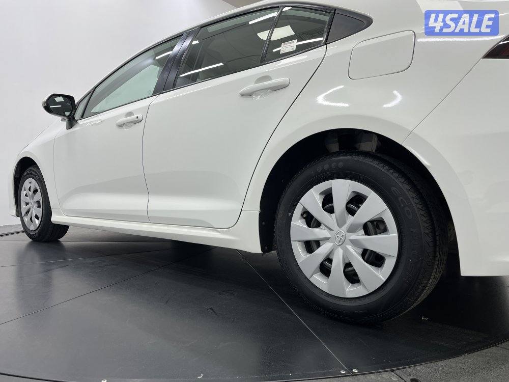 TOYOTA COROLLA 1.6L XLI STD OPTION9