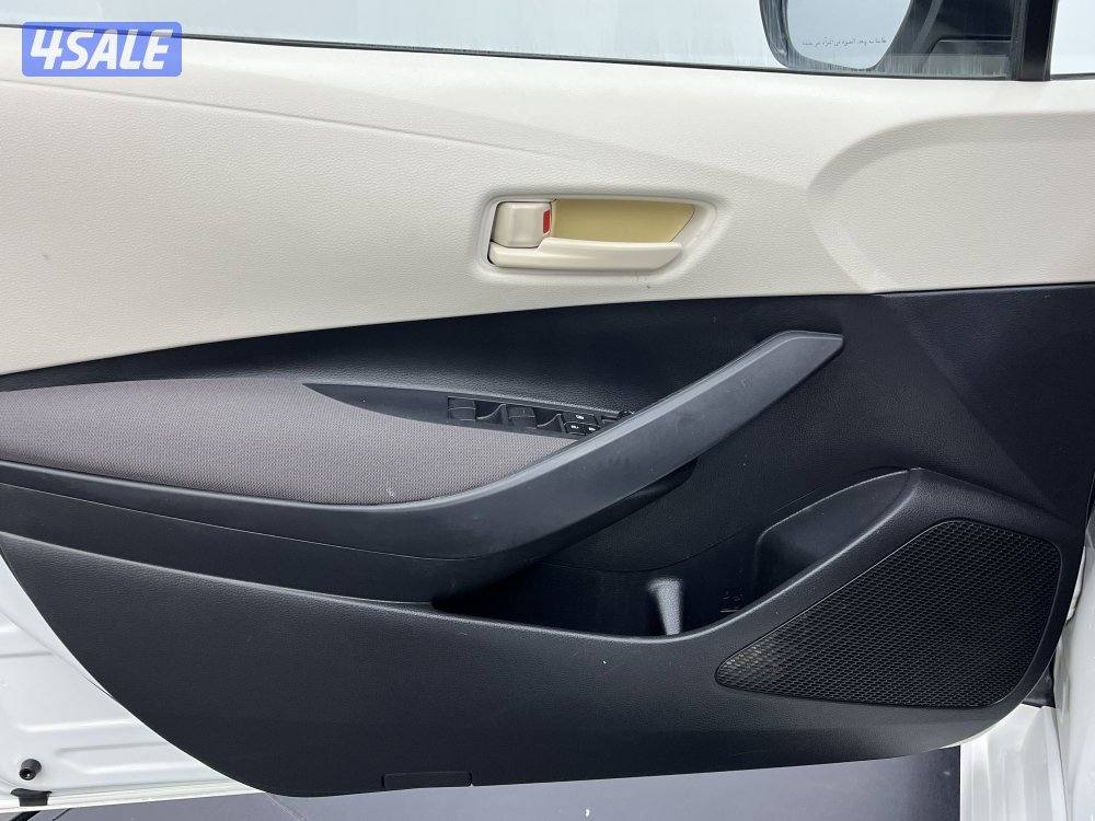 TOYOTA COROLLA 1.6L XLI STD OPTION10