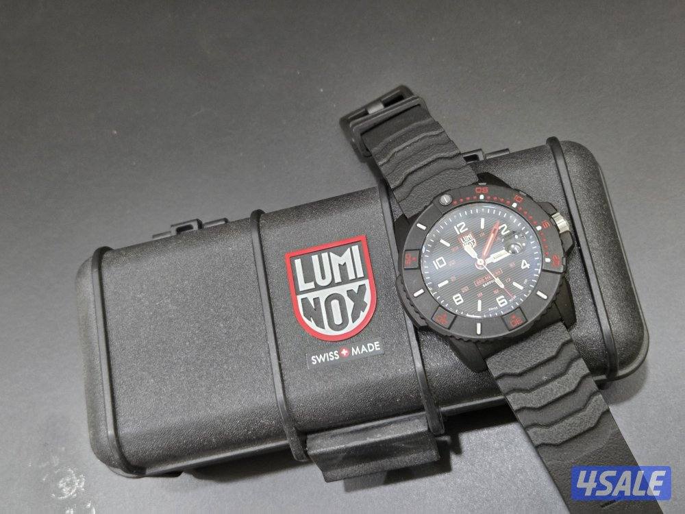 Luminox ساعة لومينوكس اصلية بحالة ممتازة0