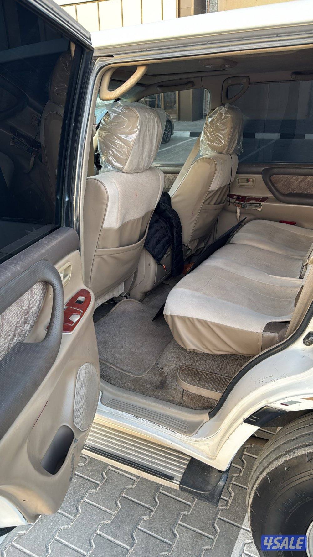 للبيع لاند 2001 GXR وارد الساير8