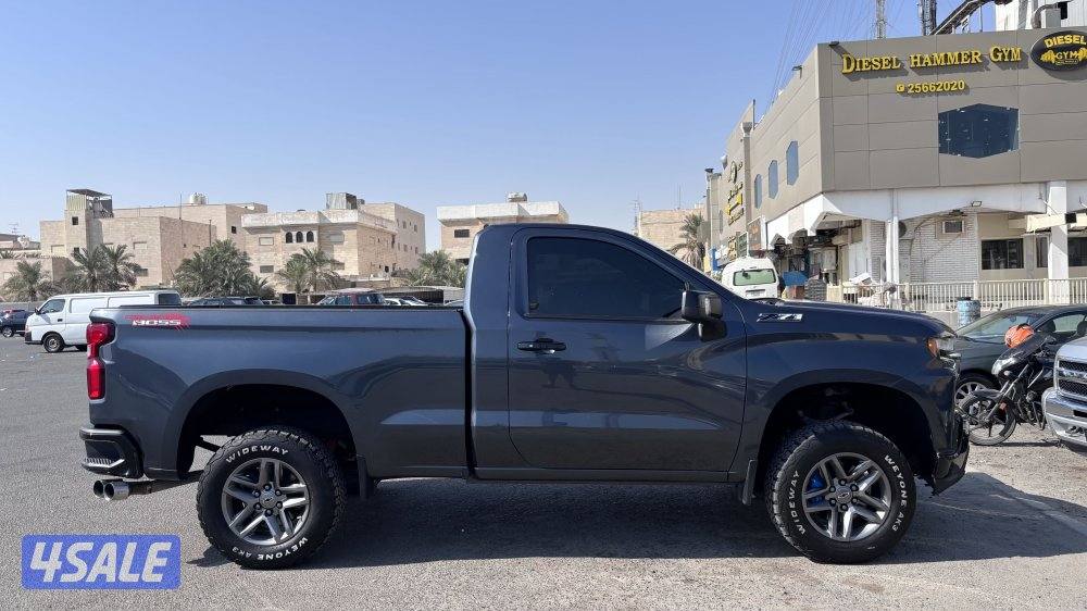 وانيت سلفرادو تريل بوس 20202