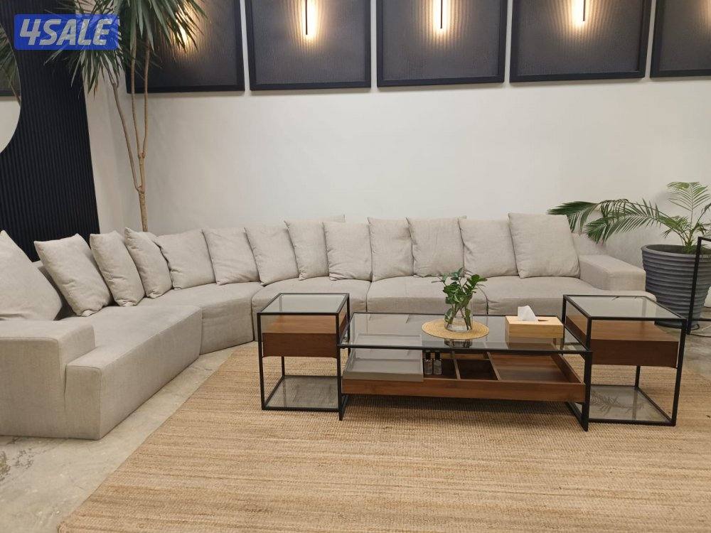 Coffee table and 2 side tables1