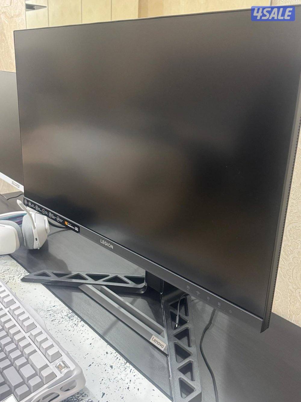 للبيع pc مع ٢ شاشه0