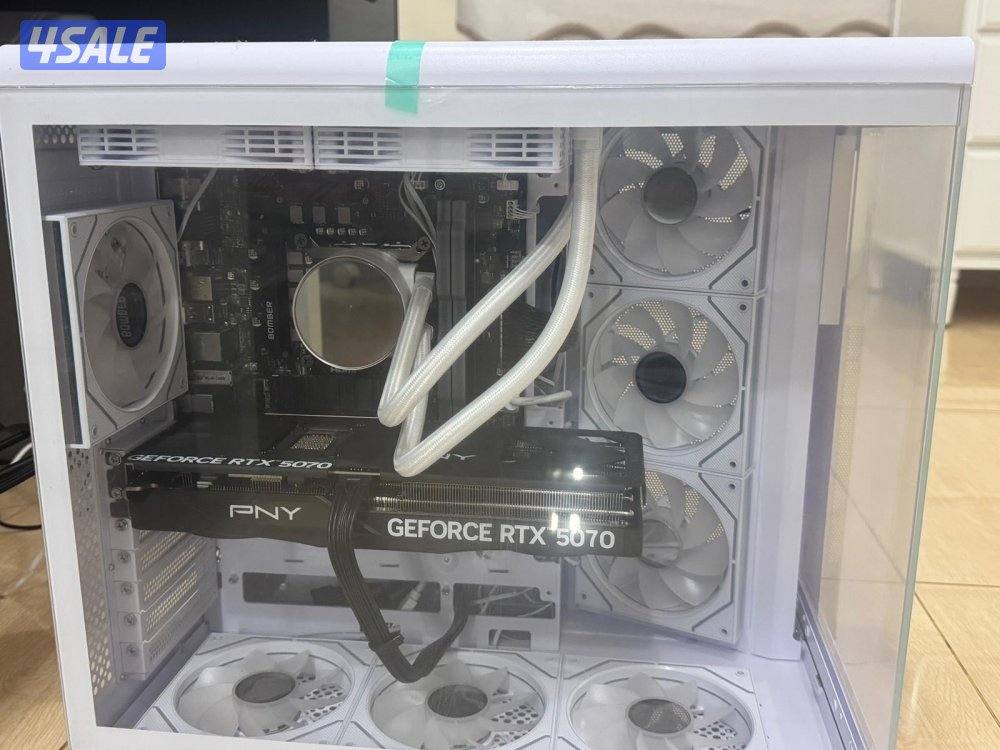 للبيع pc مع ٢ شاشه1