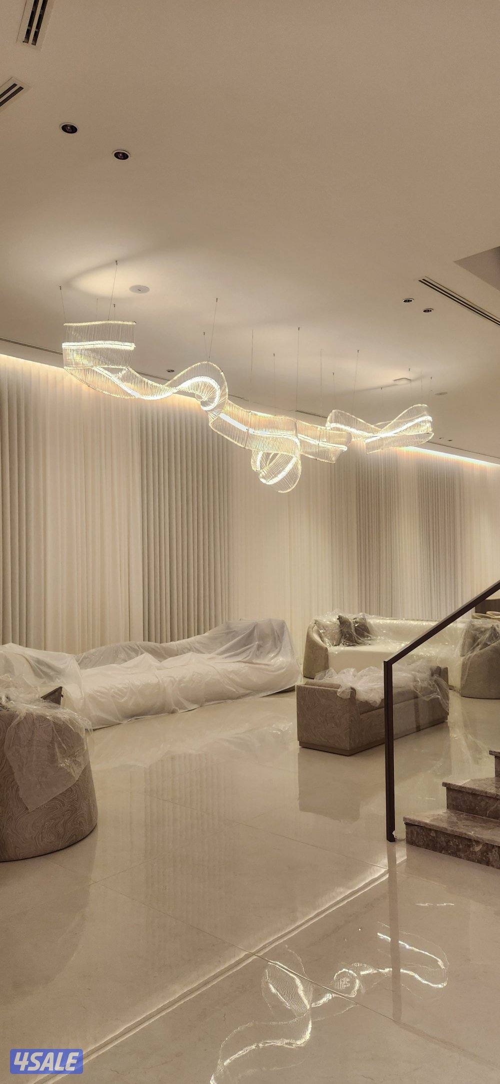 للبيع ثريات مودرن بأسعار تنافسية1