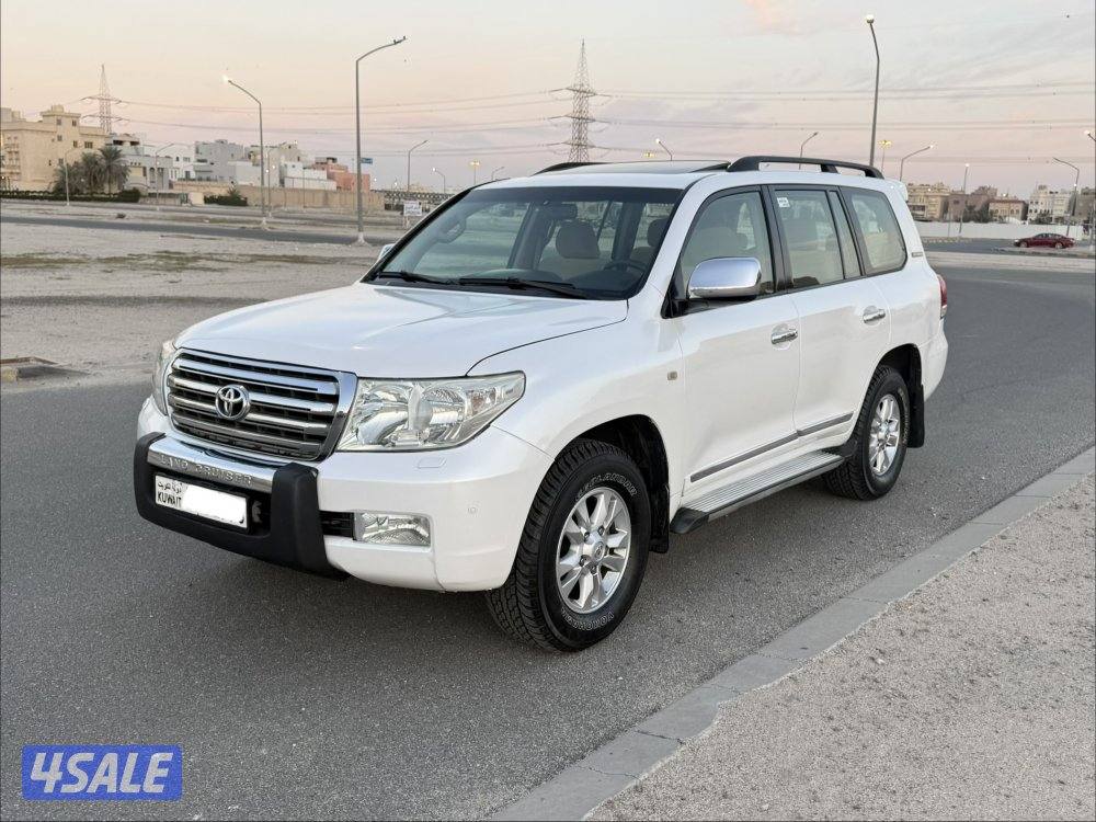 لاندكروزر الساير1