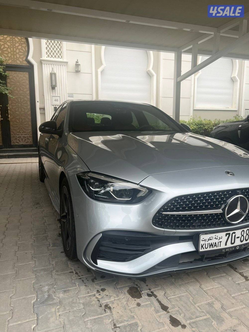 للبيع مرسيدسc200 نظيف3