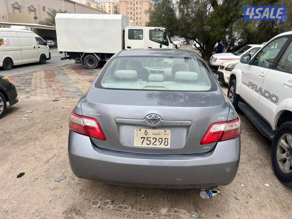 للبيع تويوتا كامري موديل 20081