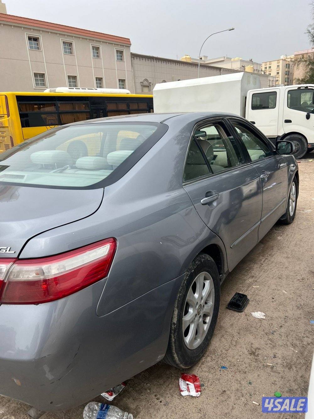 للبيع تويوتا كامري موديل 20083